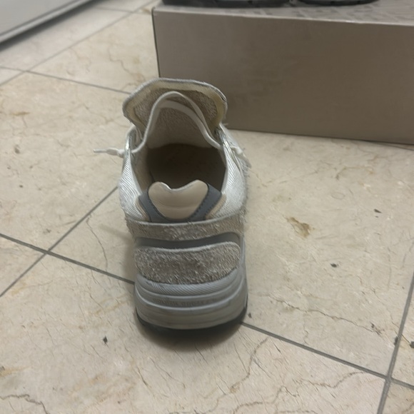 Running Dad Star Mens shoe size 43 (10) US White/Silver - Picture 6 of 16